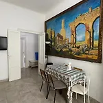 Nice Room In A Quiet Apartment In The City Center